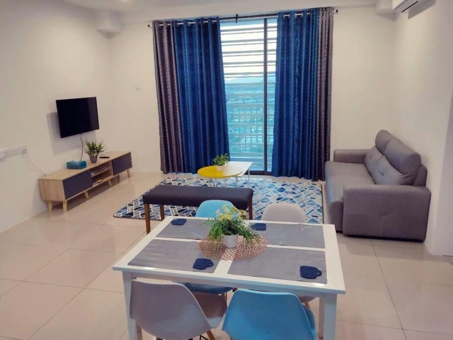 Luxurious Homestay 3Br With Pool Meru Ipoh 8 Pax Екстериор снимка